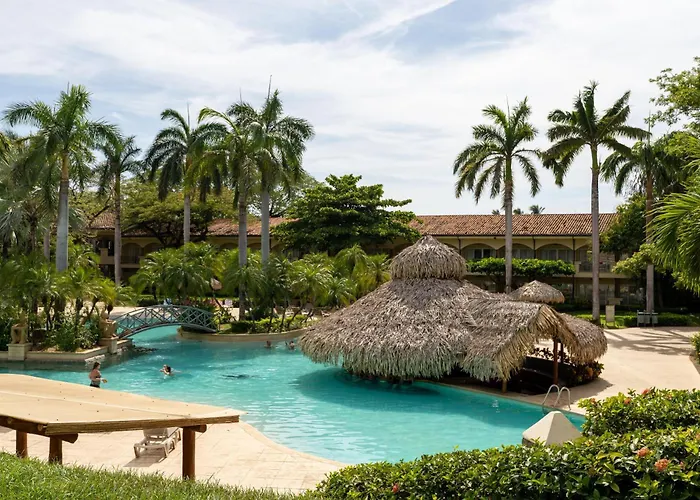 Matapalo 101- 3 Bedroom Poolside Luxury At Apartamento Tamarindo